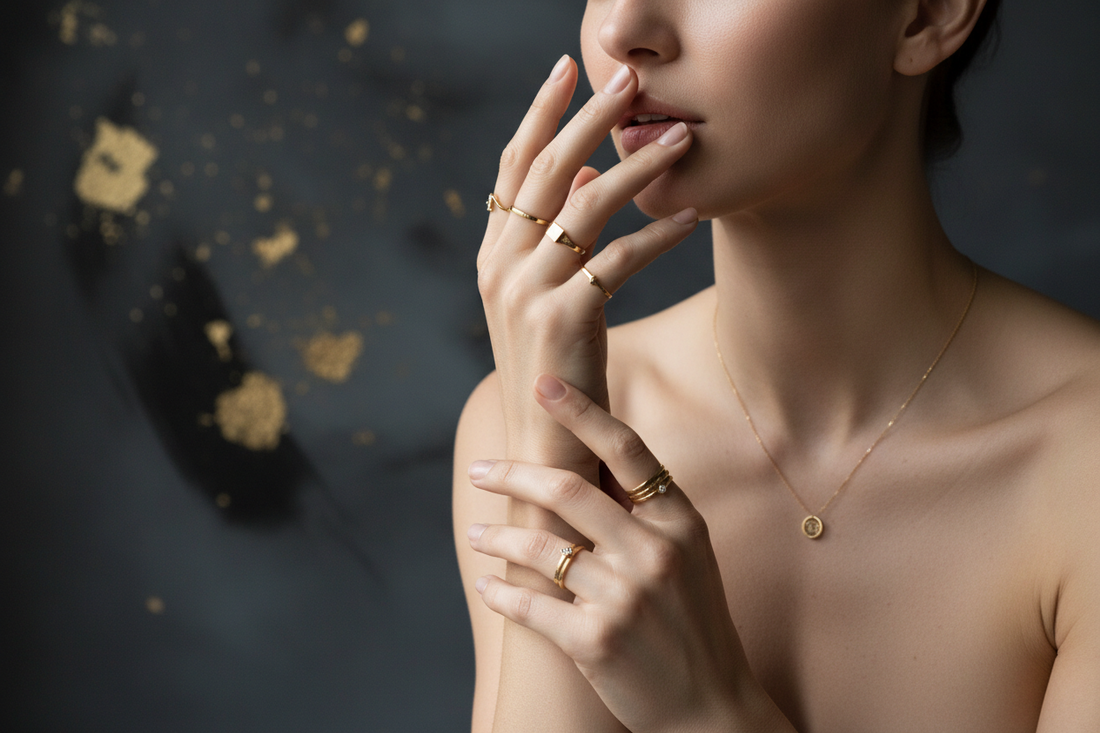 Comment porter les bijoux minimalistes au quotidien — Guide Vesska